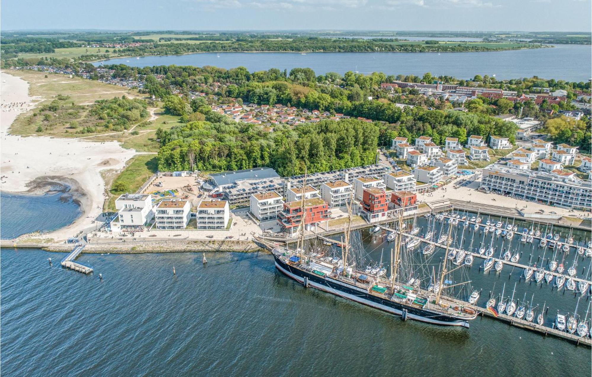 Gorgeous Apartment In Luebeck Travemuende With Wifi Ngoại thất bức ảnh